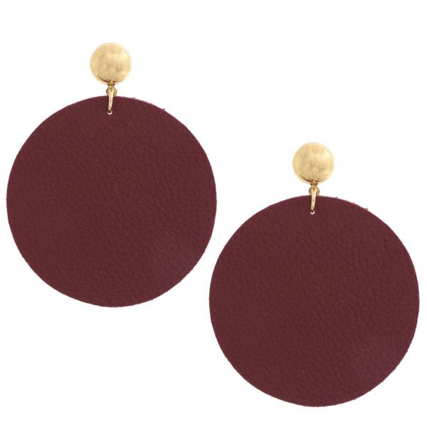 ROUND LEATHER EARRING