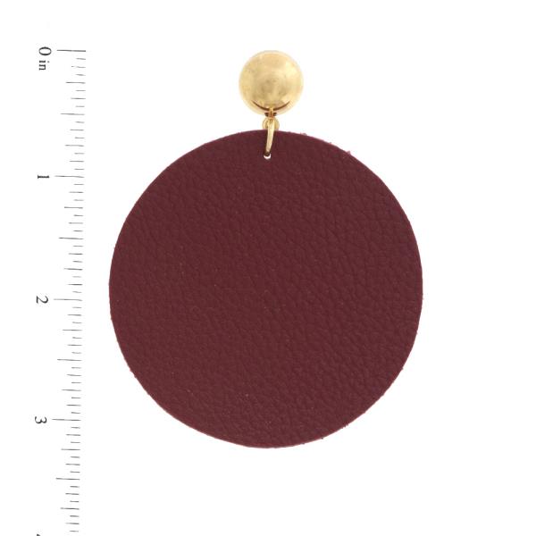 ROUND LEATHER EARRING