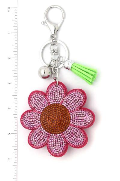 DAISY FLOWER PUFFY BLING KEYCHAIN