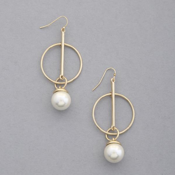 METAL PEARL DANGLE EARRING