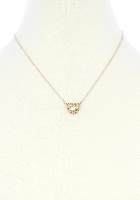 GLITTER HEART CHARM NECKLACE