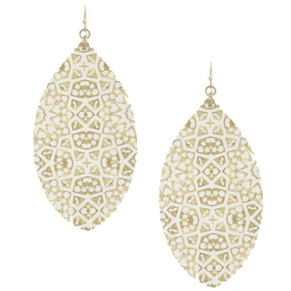 PRINT FRAY EDGE DANGLE EARRING