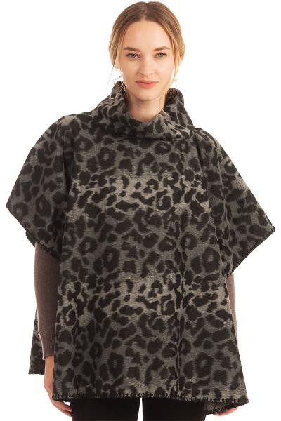 LEOPARD PATTERN TURTLENECK PONCHO