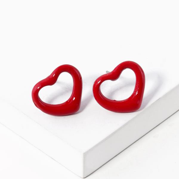 HEART STUD EARRING