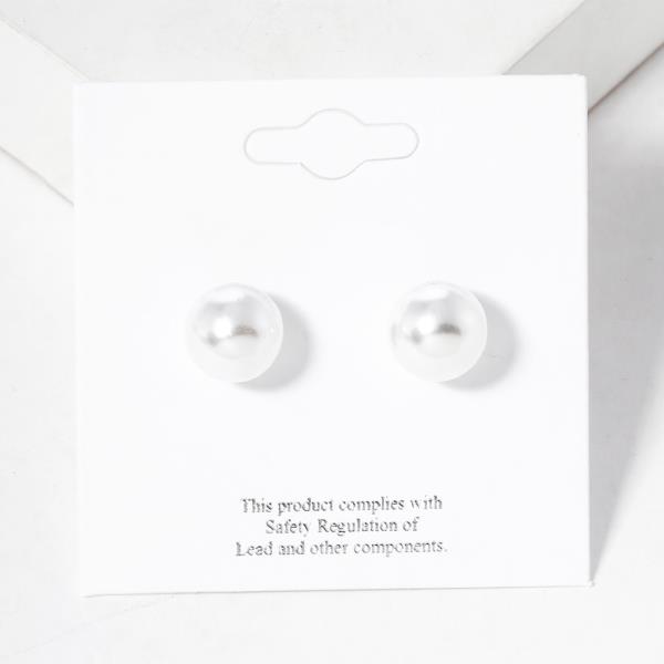 PEARL BEAD STUD EARRING