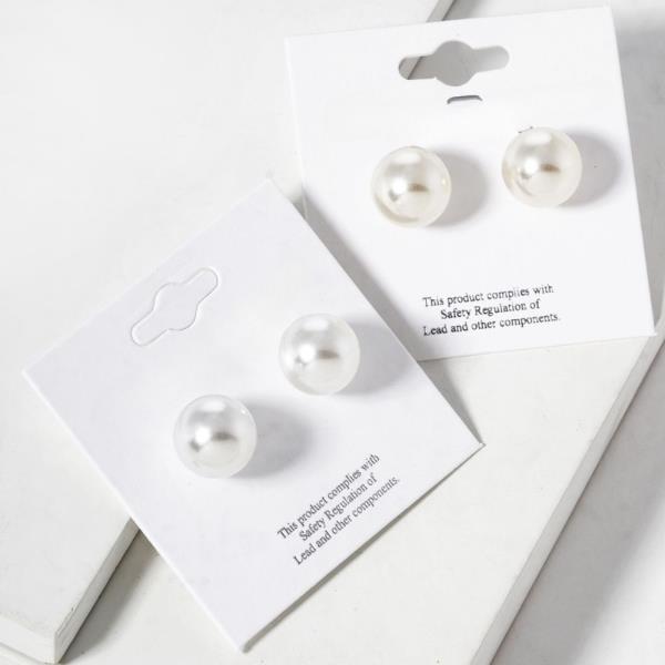 PEARL STUD EARRING
