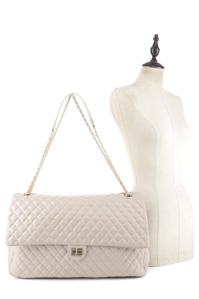 MODERN LARGE QUILTED SHOULDER DUFFEL LIKE BAG