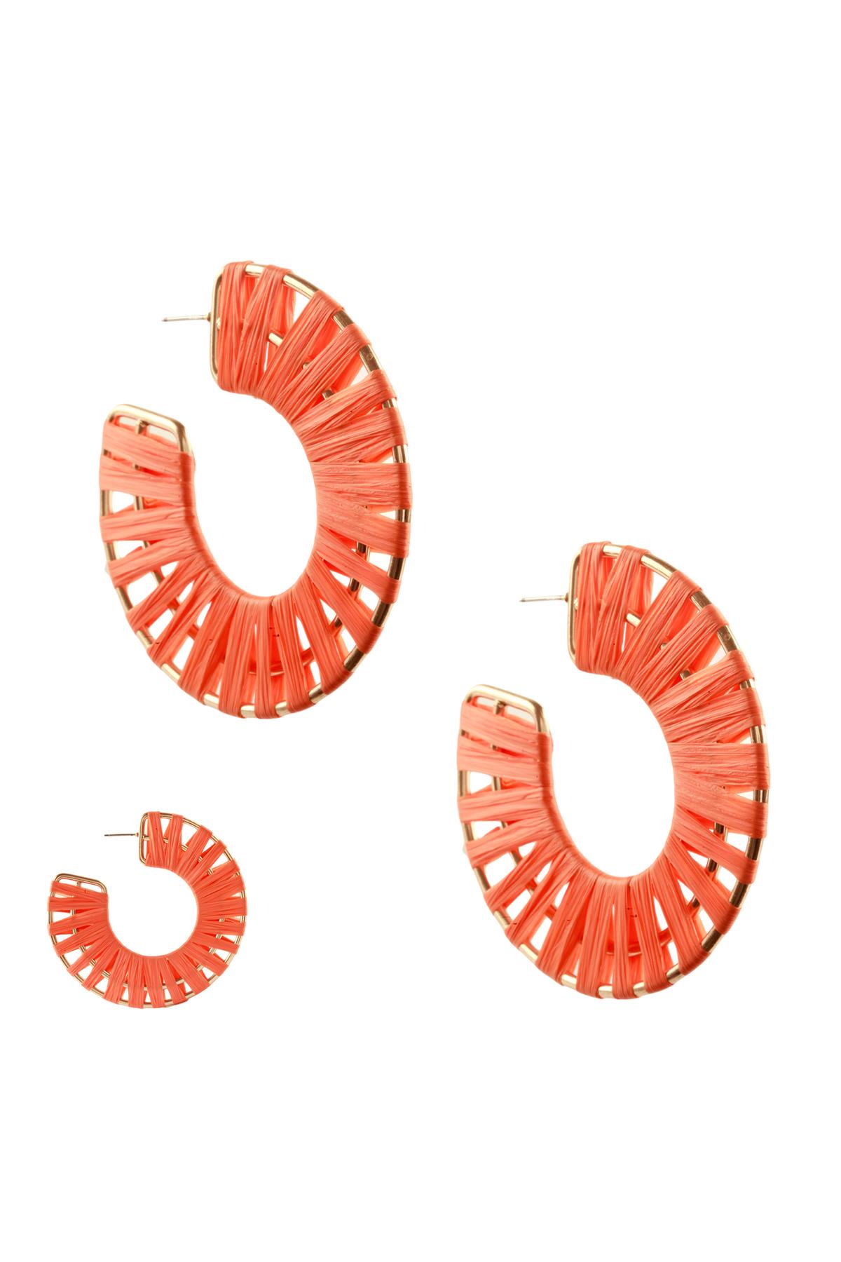 METAL RAFFIA HOOP ROUNDEARRING