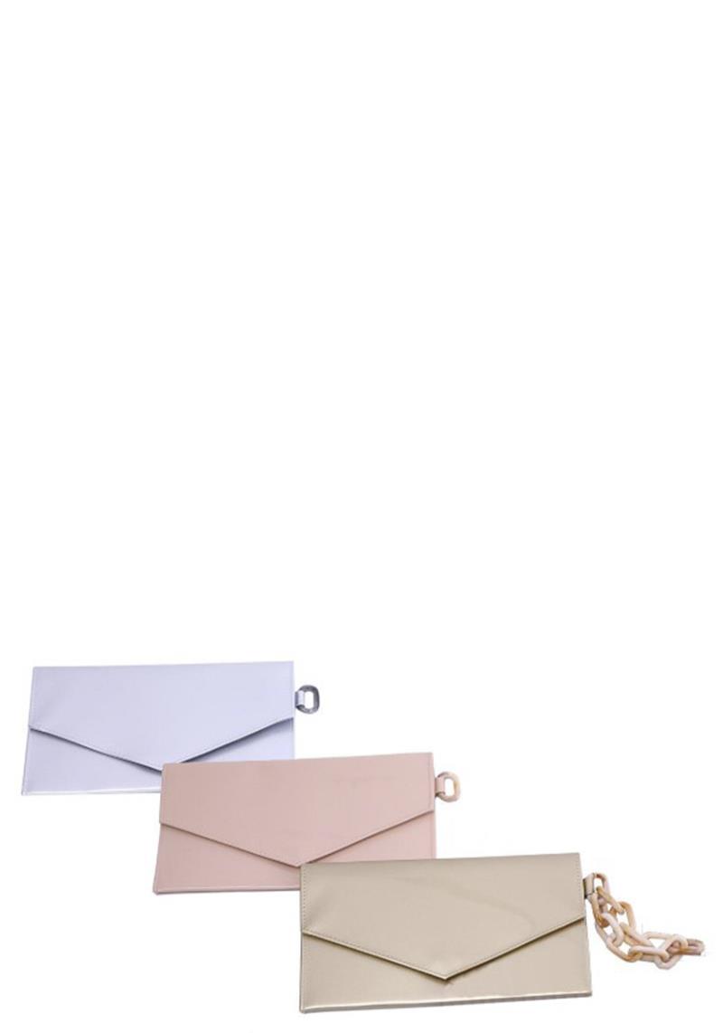 SMOOTH GLOSSY TEXTURE ENVELOPE CLUTCH