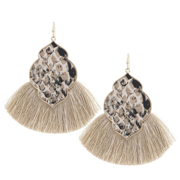 SNAKE PATTERN MOROCCAN SHAPE TASSEL DANGLE EARRING