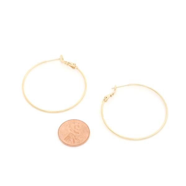 BAISC 14K GOLD DIPPED HOOP EARRING