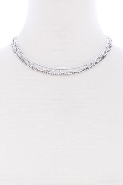 3 LAYERED BASIC METAL CHAIN NECKLACE