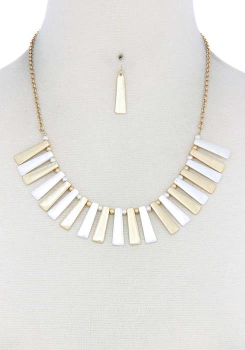 METAL BAR BIB NECKLACE