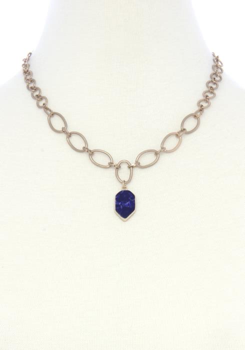 FAUX STONE CHARM OVAL LINK NECKLACE