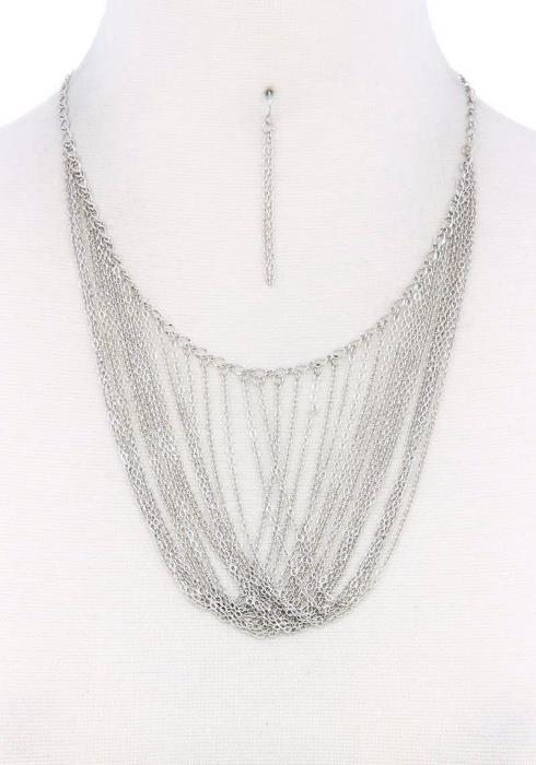 METAL LAYERED NECKLACE