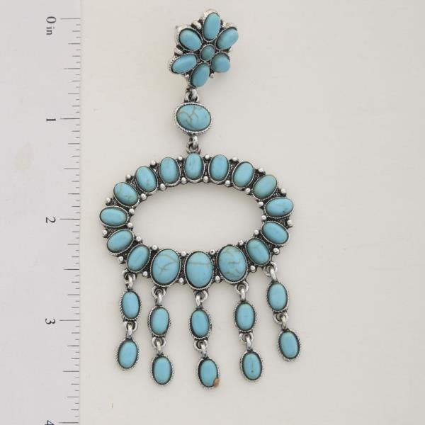 WESTERN STYLE OVAL TURQUOISE BEAD DANGLE EARRING