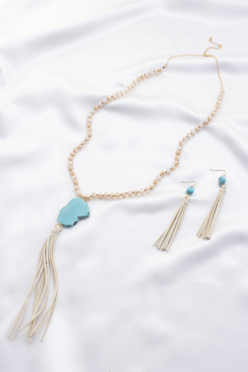 STONE TASSEL Y SHAPE NECKLACE