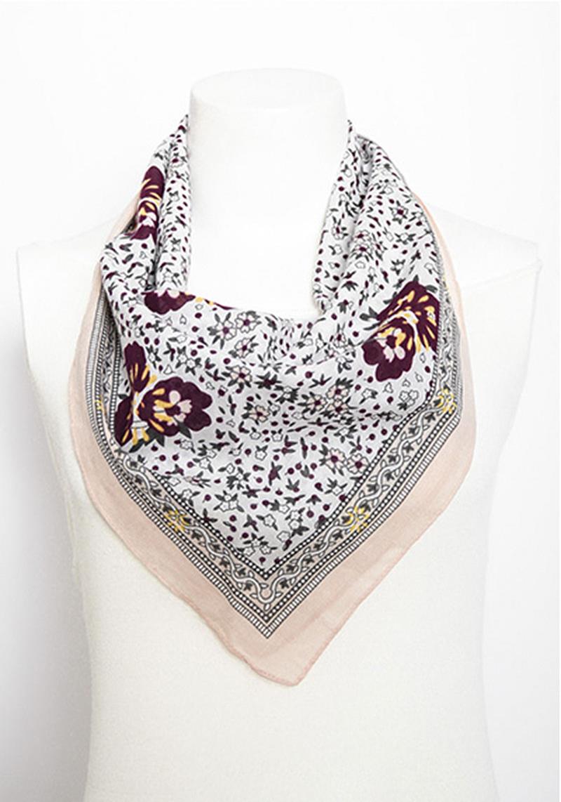 Chic Trendy Pattern Bandana