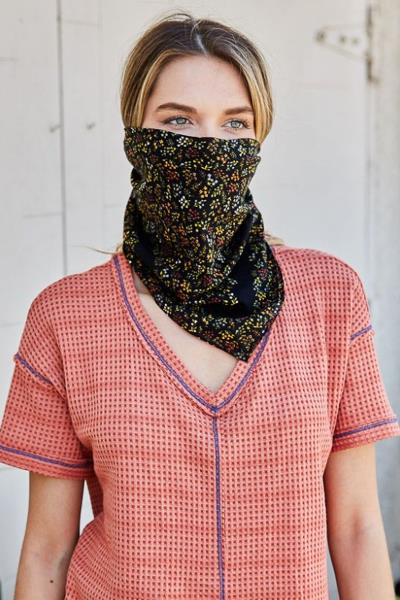 FLORAL FOLIAGE BANDANA FACE MASK