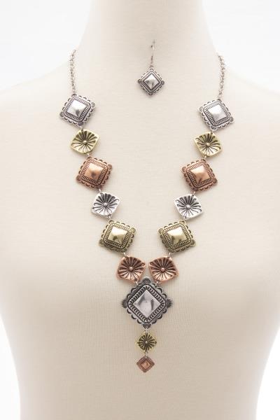 WESTERN SCALLOP EDGE Y SHAPE NECKLACE