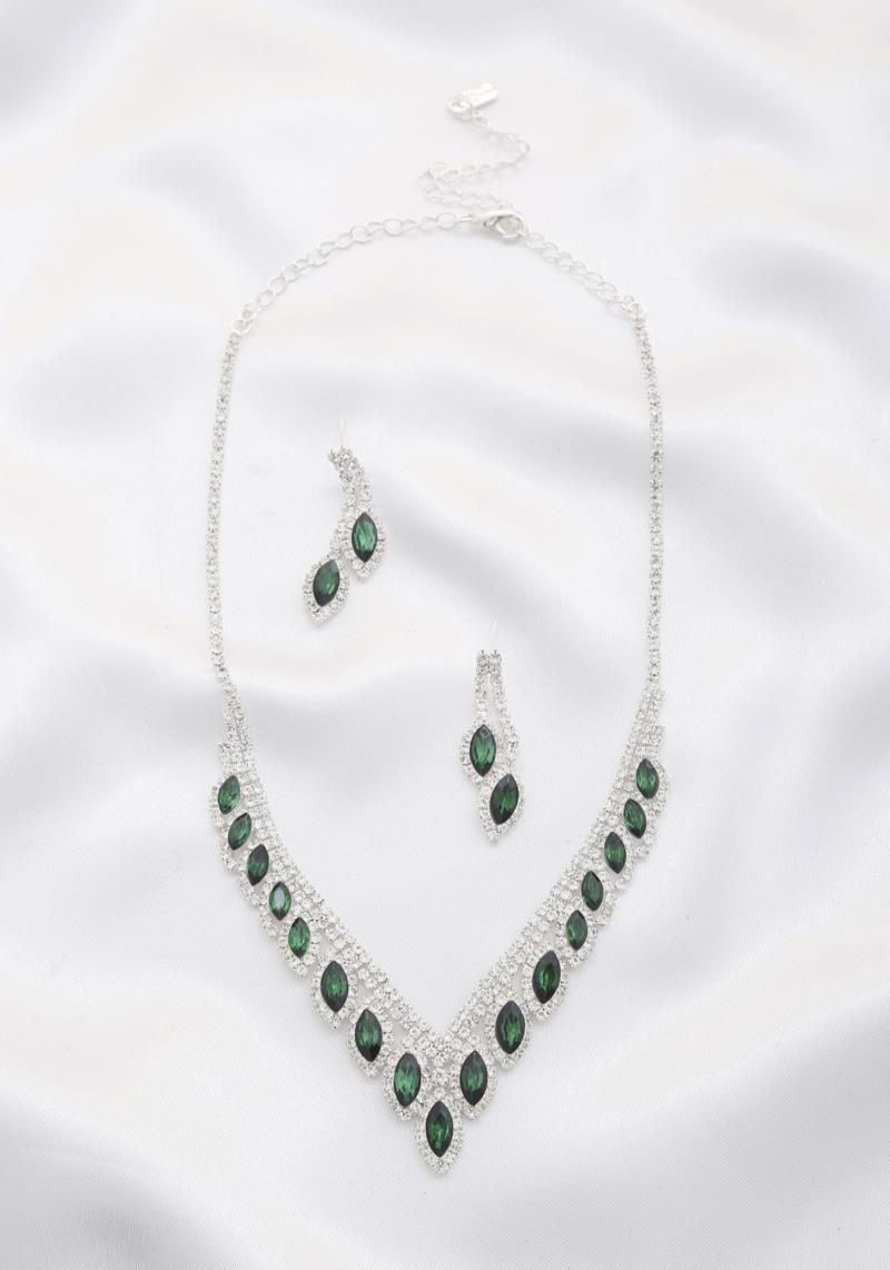 MARQUISE SHAPE RHINESTONE NECKLACE