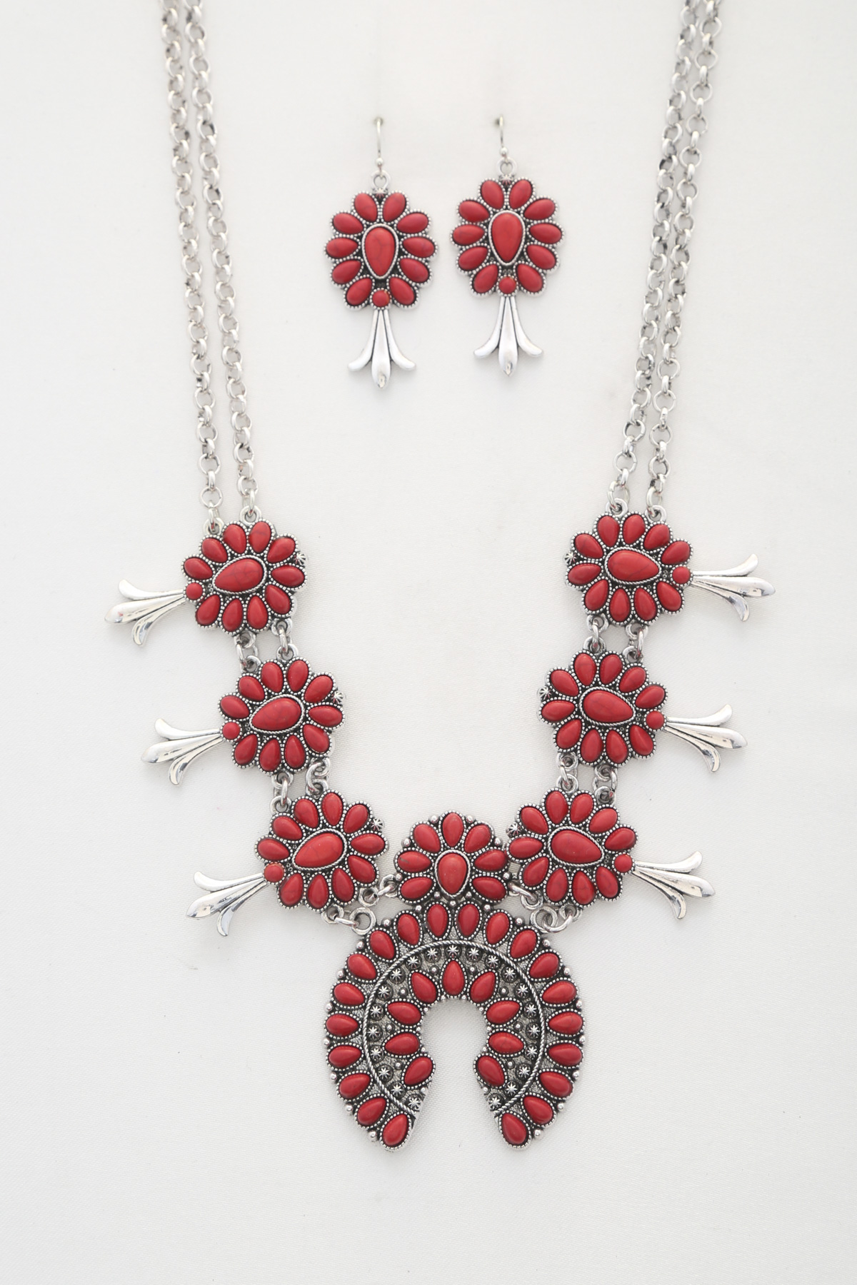 WESTERN FLORAL TURQUOISE STONE NECKLACE AND EARRING SET