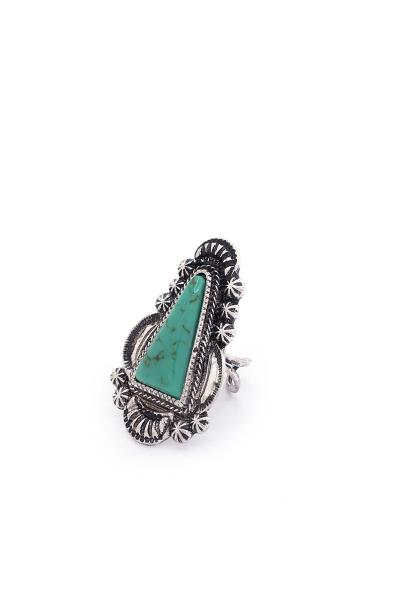 TRIANGLE METAL RING