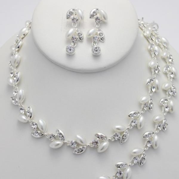 PEARL RHINESTONE LEAF PATTERN NECKLACE