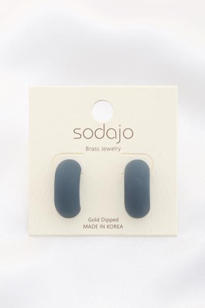 SODAJO ACETATE SMOOTH TEXTURE EARRING