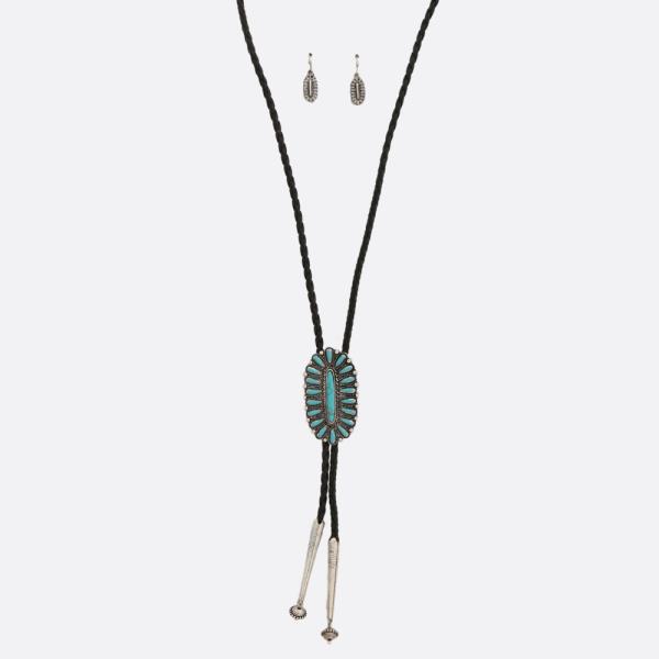 CONCHO BRAIDED PU LEATHER NECKLACE