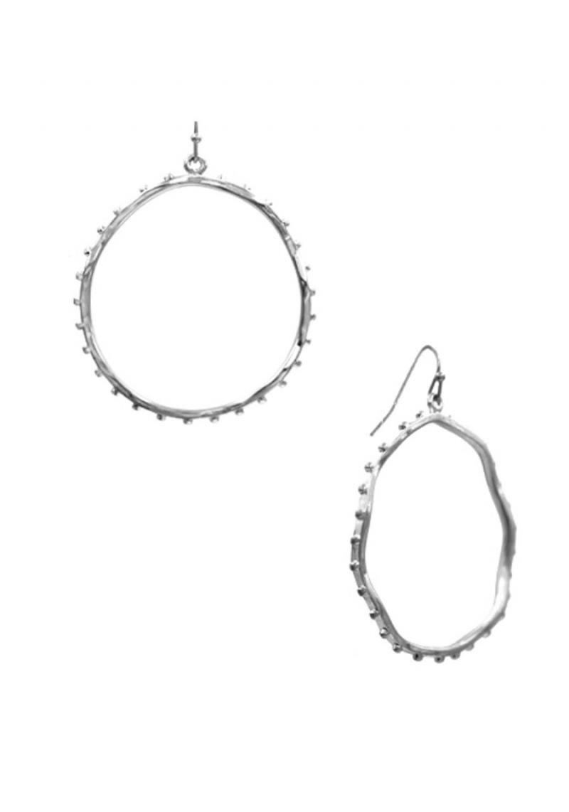 METAL ROUND DANGLE EARRING