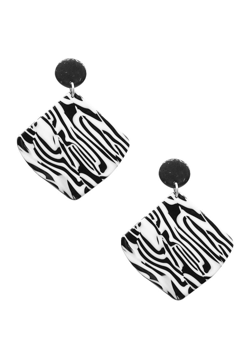 STYLISH PATTERN SQUARE CIRCLE DANGLE EARRING