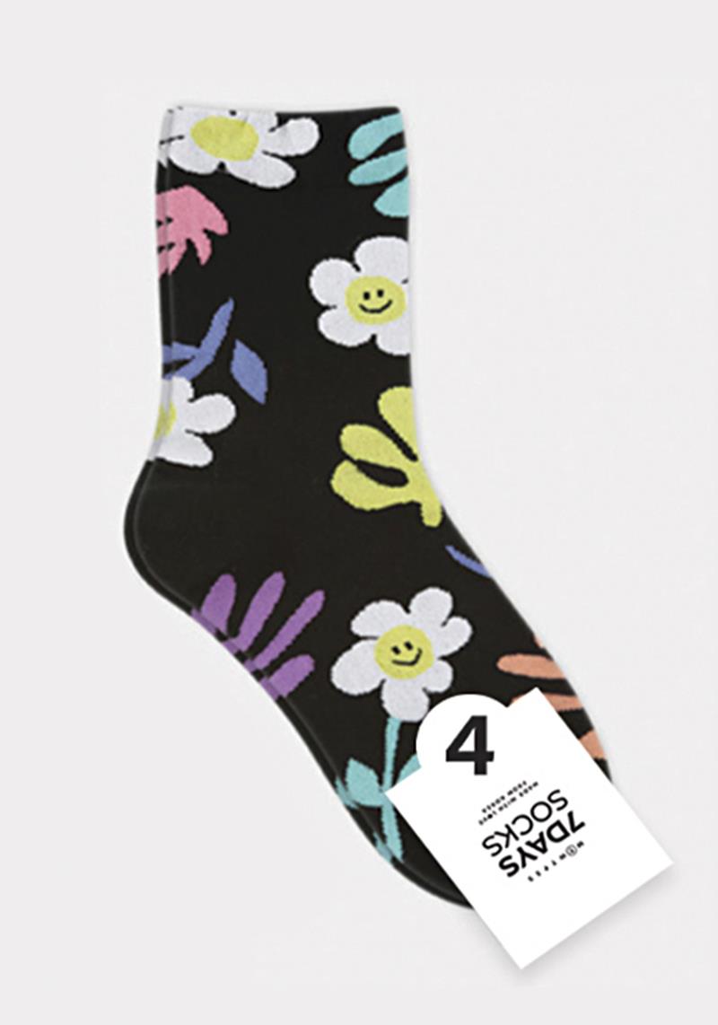 FASHION FLOWER HAPPY FACE SOCKS