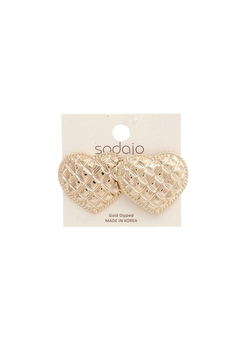 SODAJO QUILTED HEART METAL EARRING