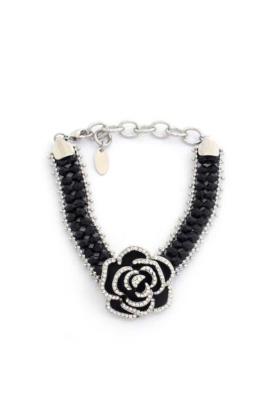 FLOWER BEADED BRACELET