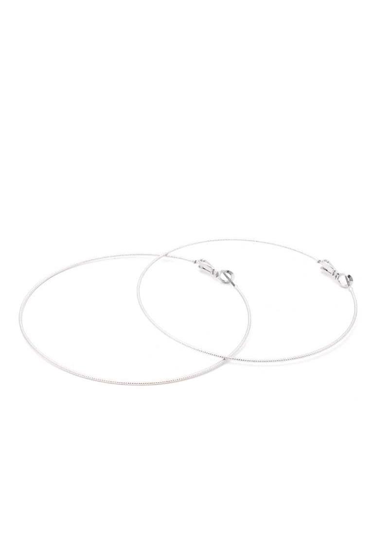 SODAJO TEXTURED METAL HOOP EARRING