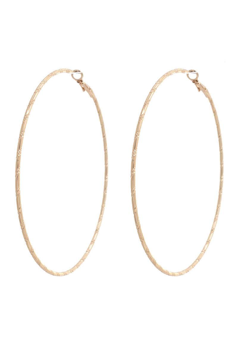 METAL HOOP EARRING