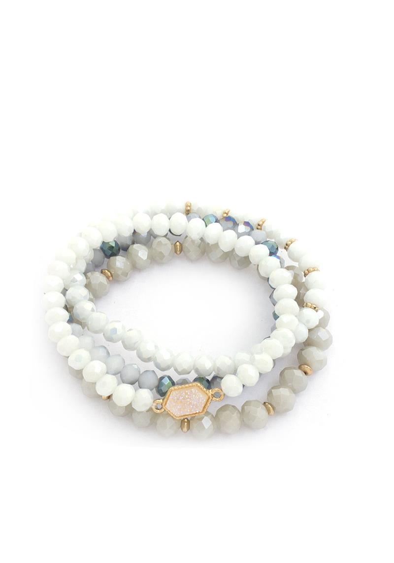 BEADED BRACELET SET