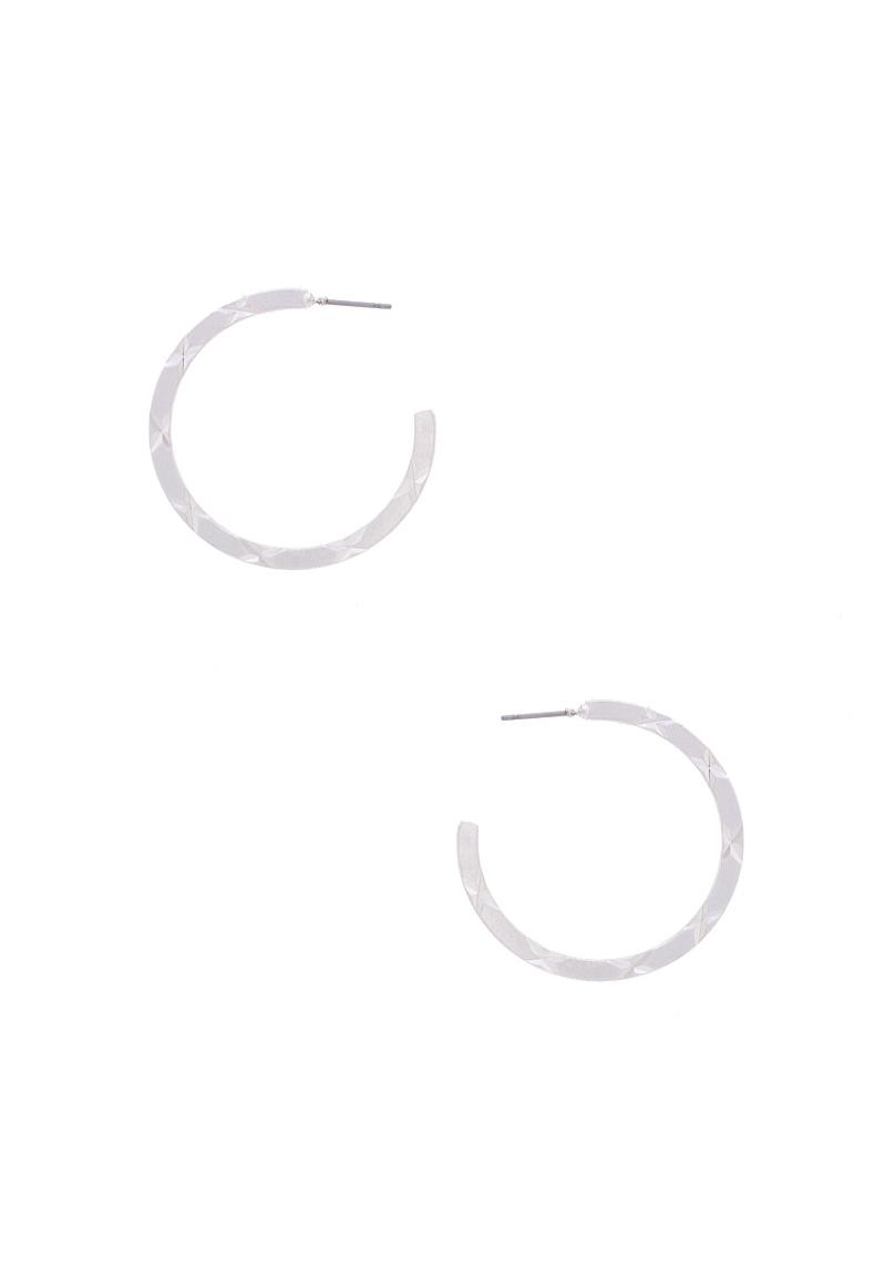 FLAT OPEN CIRCLE METAL EARRING