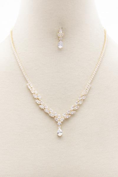 TEARDROP RHINESTONE NECKLACE