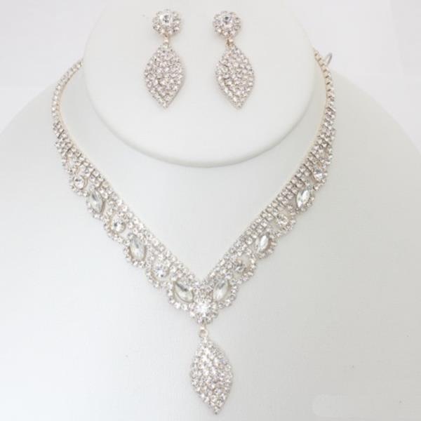 MARQUISE SHAPE RHINESTONE NECKLACE