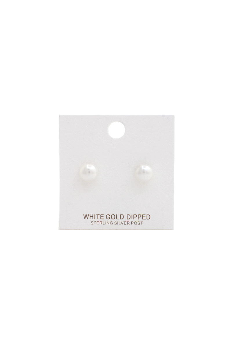 PEARL STUD EARRING