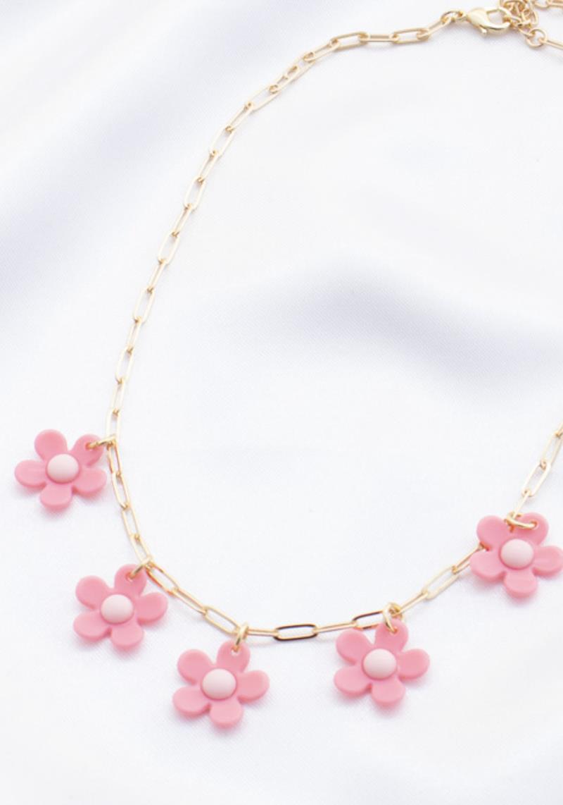 FLOWER CHARM OVAL LINK NECKLACE