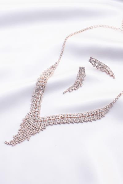 V SHAPE DANGLE RHINESTONE NECKLACE