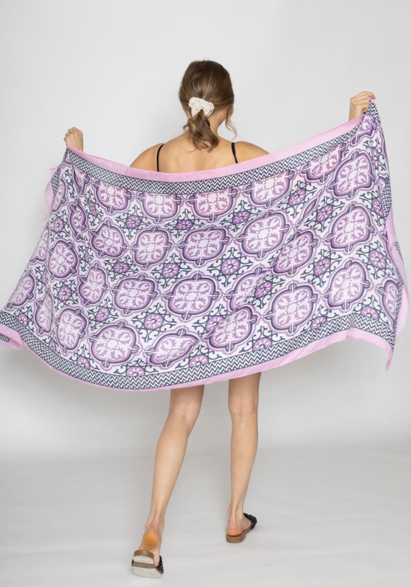 TILE PRINT SCARF