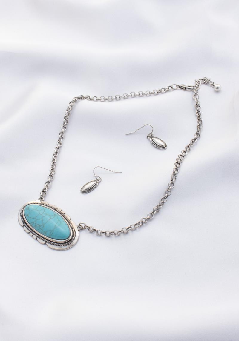 OVAL PENDANT METAL NECKLACE