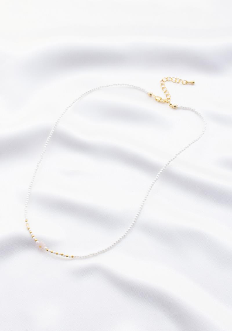SODAJO FLOWER BEADED NECKLACE