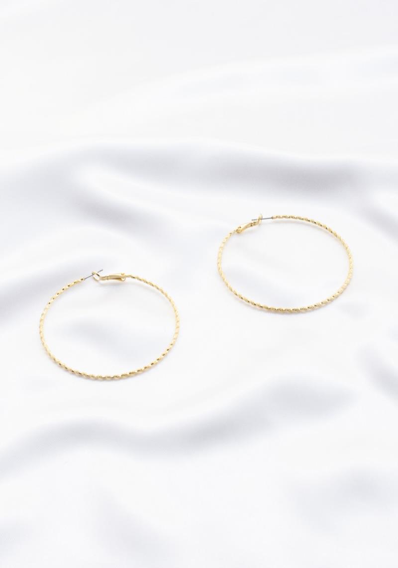 SODAJO METAL HOOP EARRING