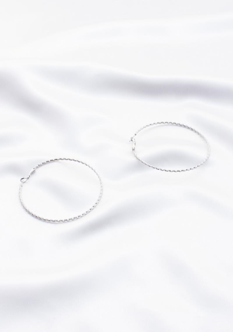 SODAJO METAL HOOP EARRING