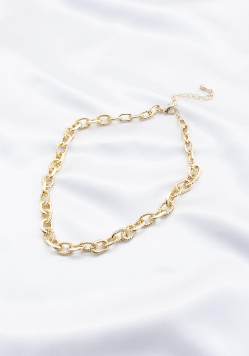 OVAL LINK METAL NECKLACE